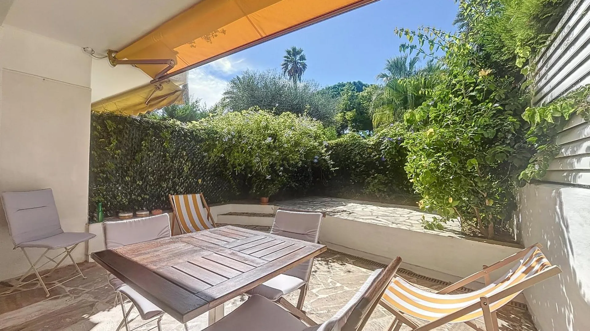 A Deux Pas Des Plages Piscine 346L Franchi Cannes